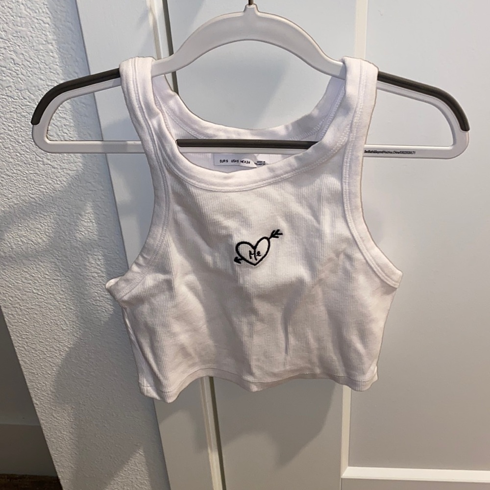 BERSHKA CROPPED TANK TOP